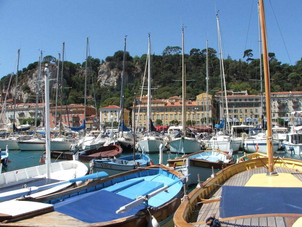 Appartement Le Fighiera Nizza Zimmer foto
