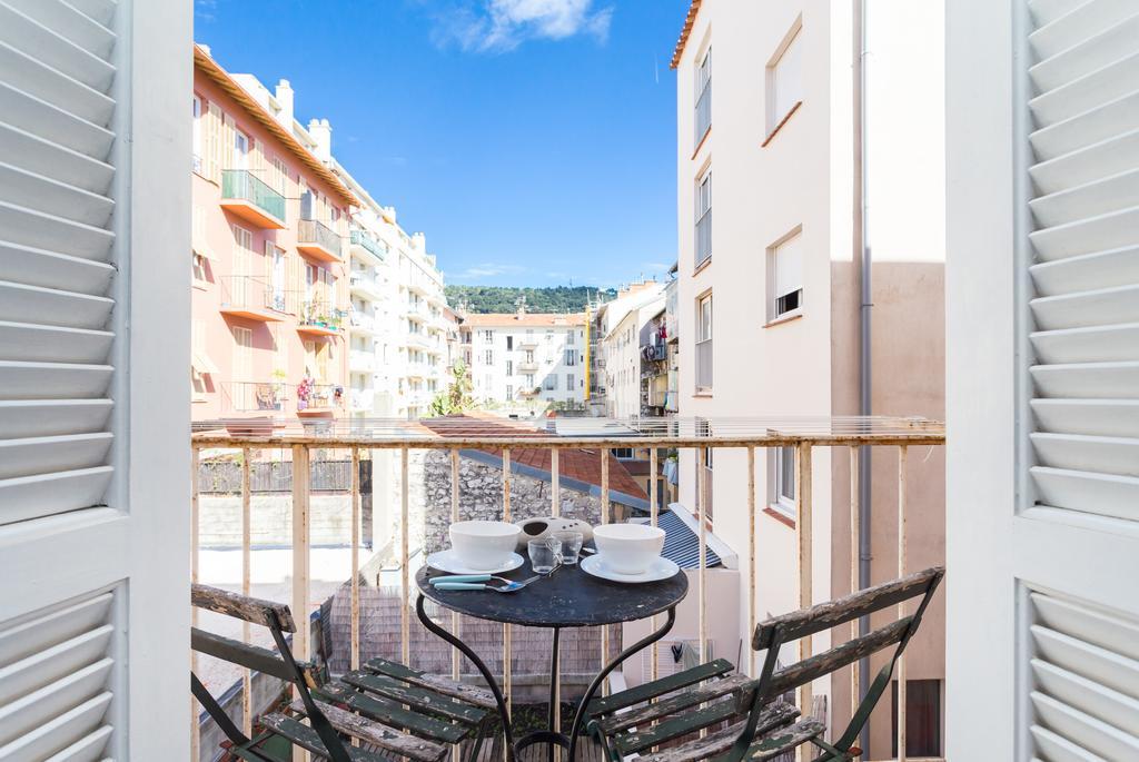 Appartement Le Fighiera Nizza Zimmer foto